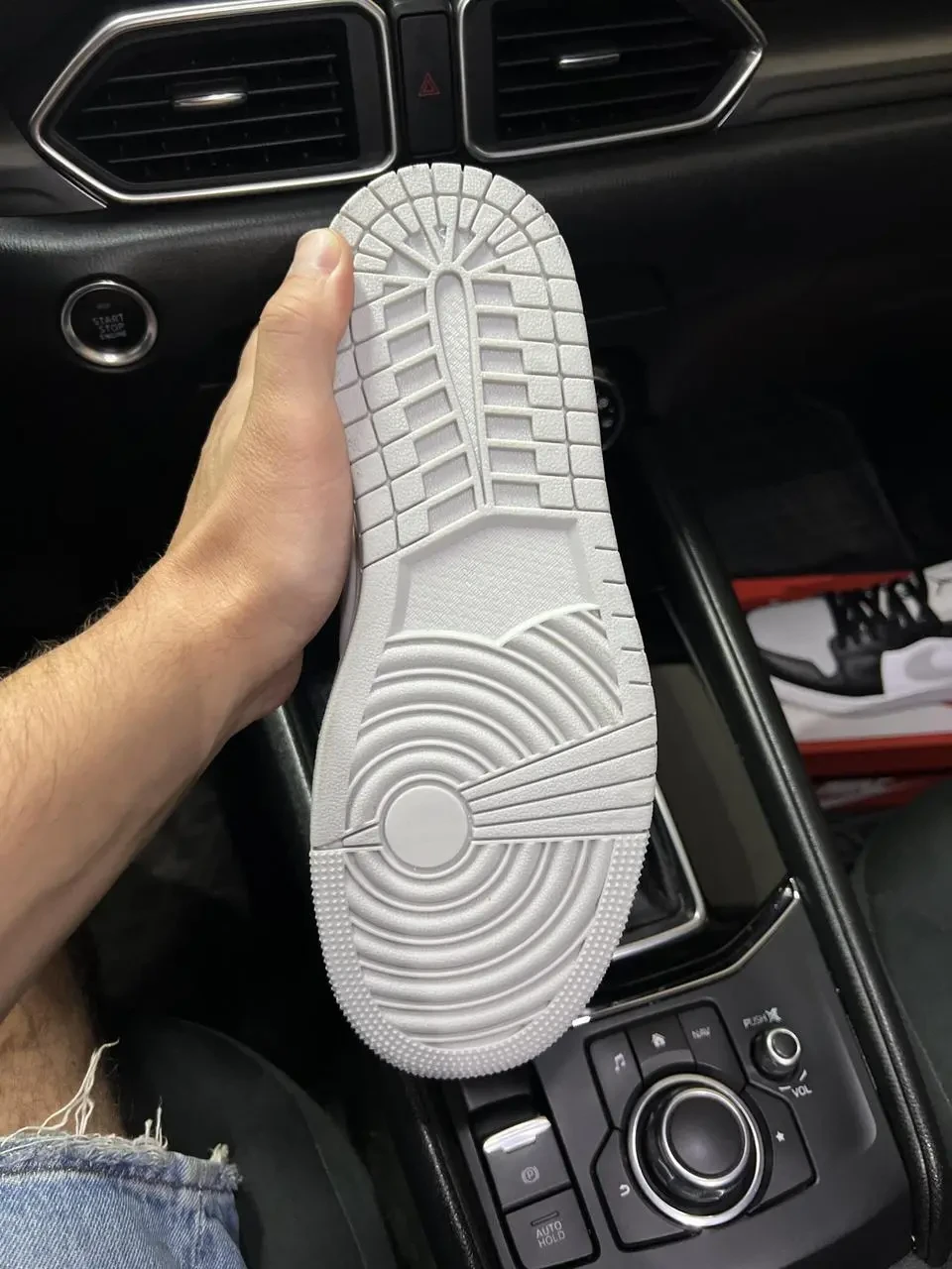 Кроссовки Nike Air Jordan 1 Low арт 21329 (найк, джордан, мужские) 3