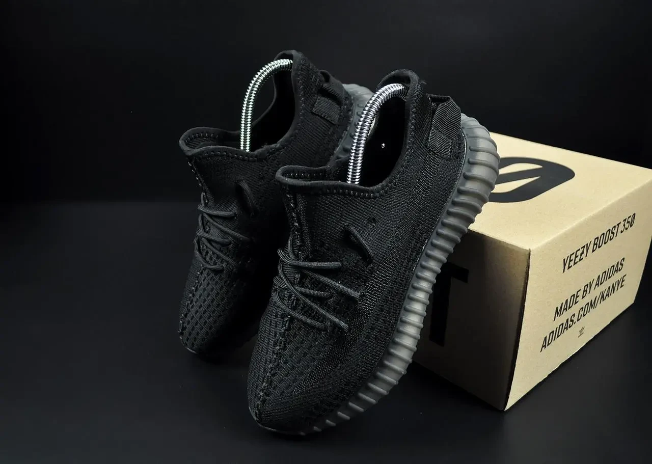 Кроссовки Adidas Yeezy Boost 350 v2 арт 21287 (мужские, зе, адидас) 3