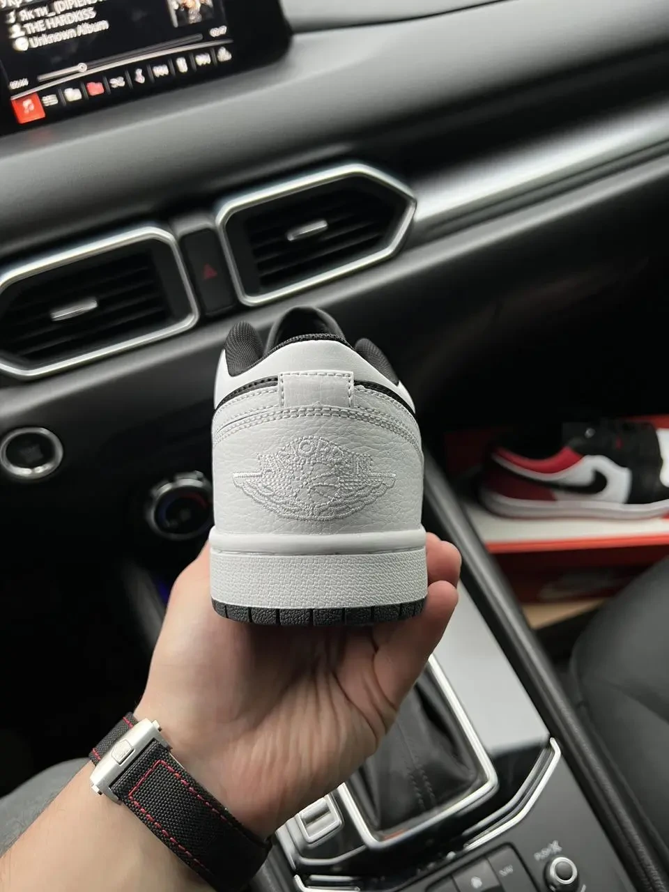 Кроссовки Nike Air Jordan 1 Low арт 21260 (найк, джордан, мужские) 4