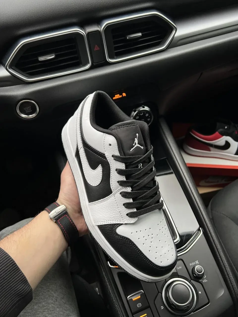 Кроссовки Nike Air Jordan 1 Low арт 21260 (найк, джордан, мужские) 7