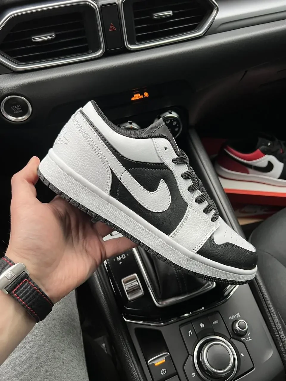 Кроссовки Nike Air Jordan 1 Low арт 21260 (найк, джордан, мужские) 8