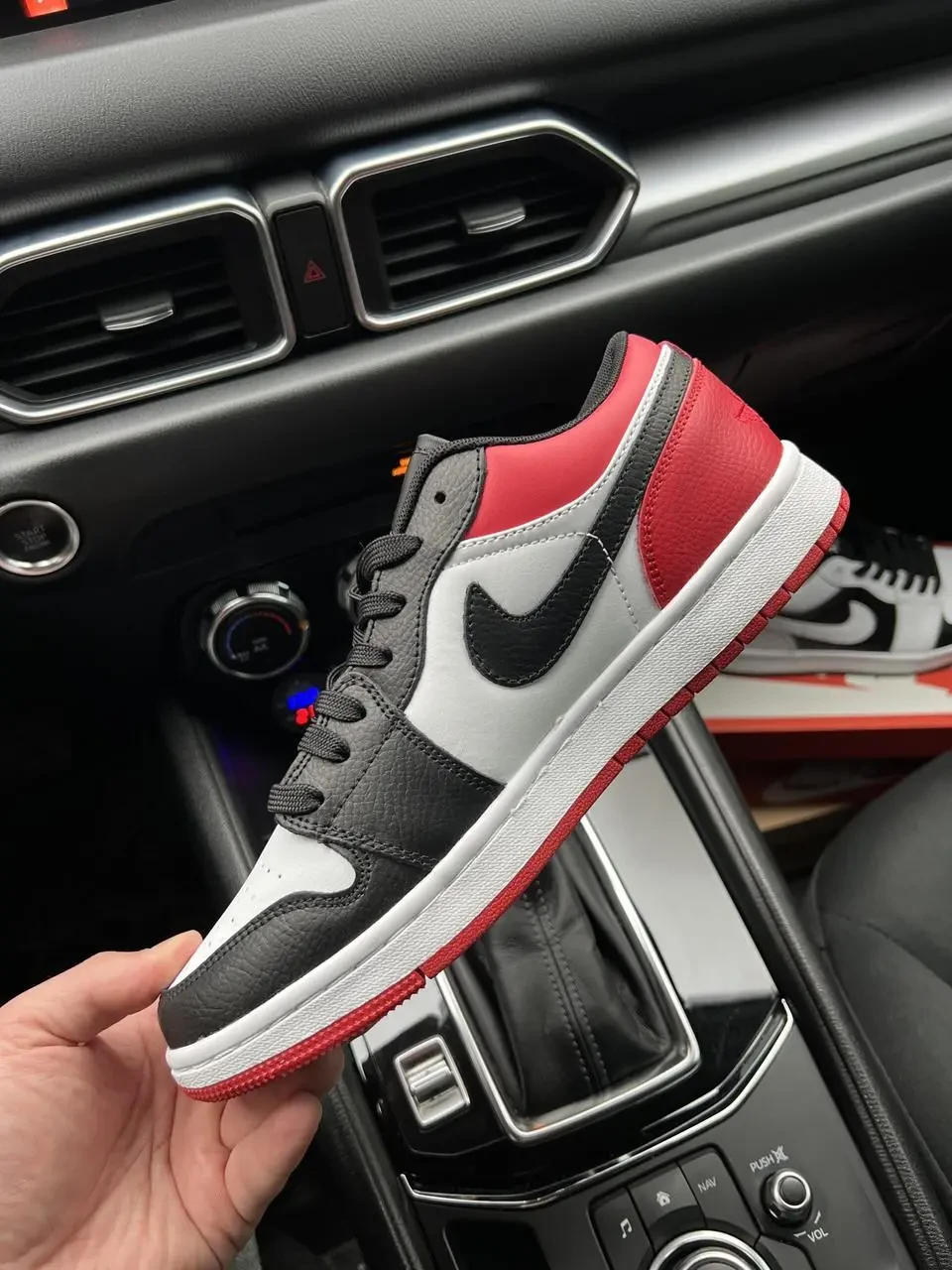 Кроссовки Nike Air Jordan 1 Low арт 21259 (найк, джордан, мужские) 4