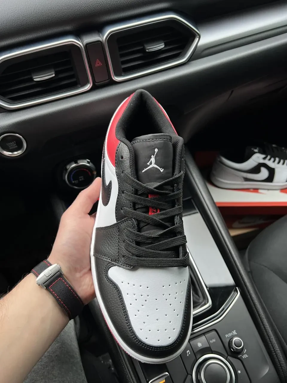 Кроссовки Nike Air Jordan 1 Low арт 21259 (найк, джордан, мужские) 5