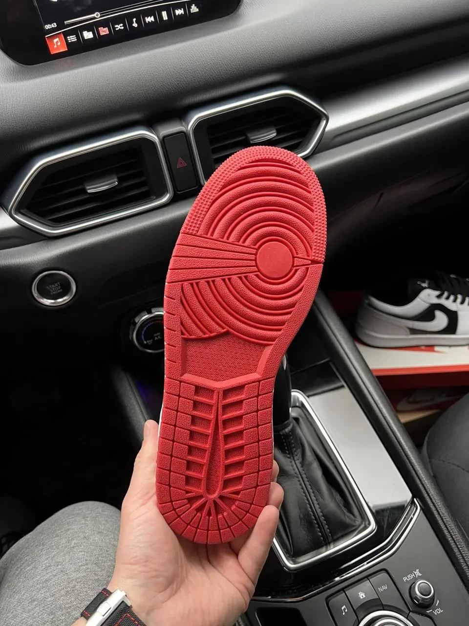 Кроссовки Nike Air Jordan 1 Low арт 21259 (найк, джордан, мужские) 8