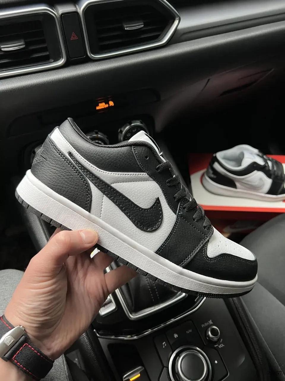 Кроссовки Nike Air Jordan 1 Low арт 21257 (найк, джордан, мужские)
