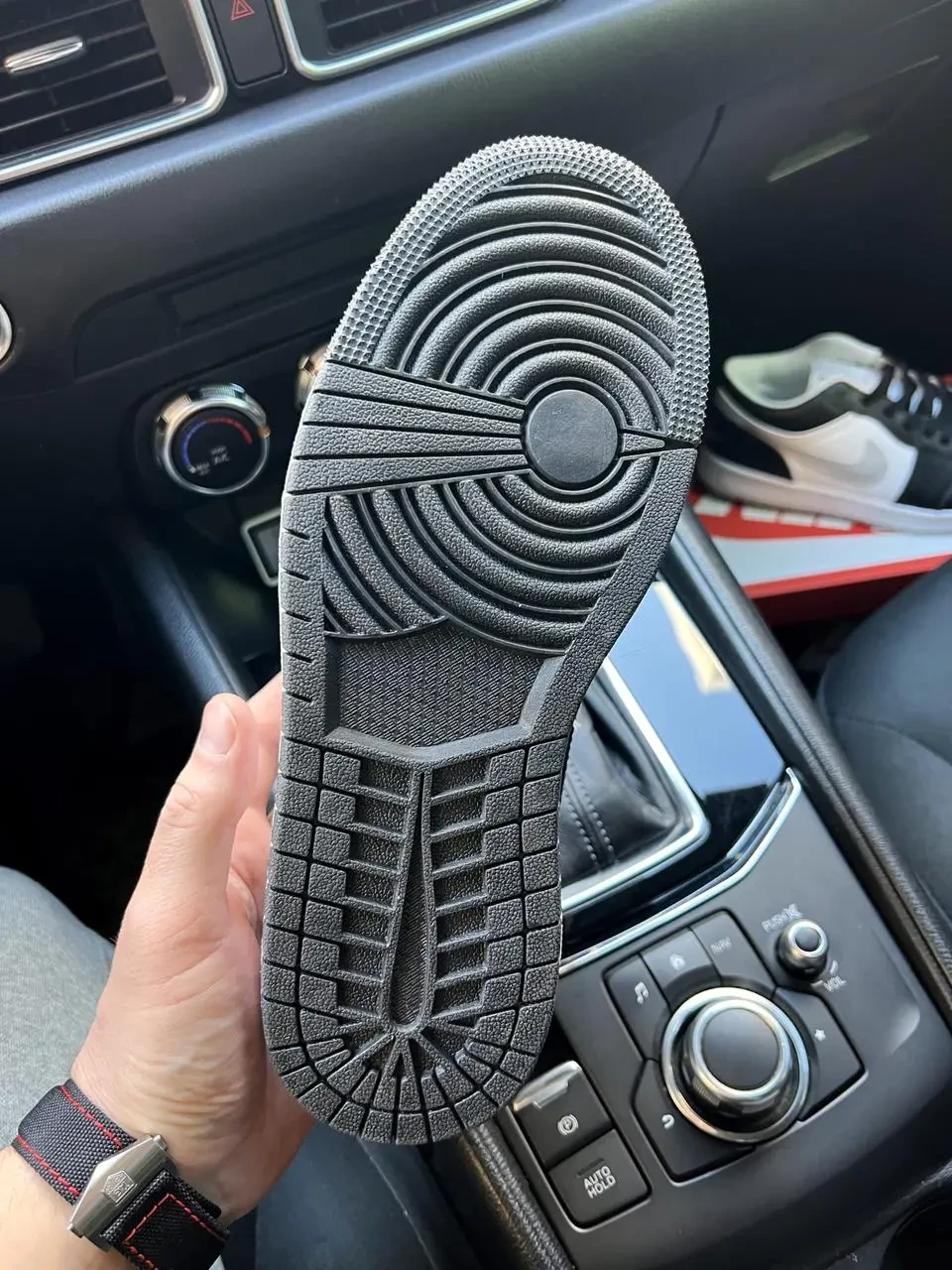 Кроссовки Nike Air Jordan 1 Low арт 21257 (найк, джордан, мужские) 4