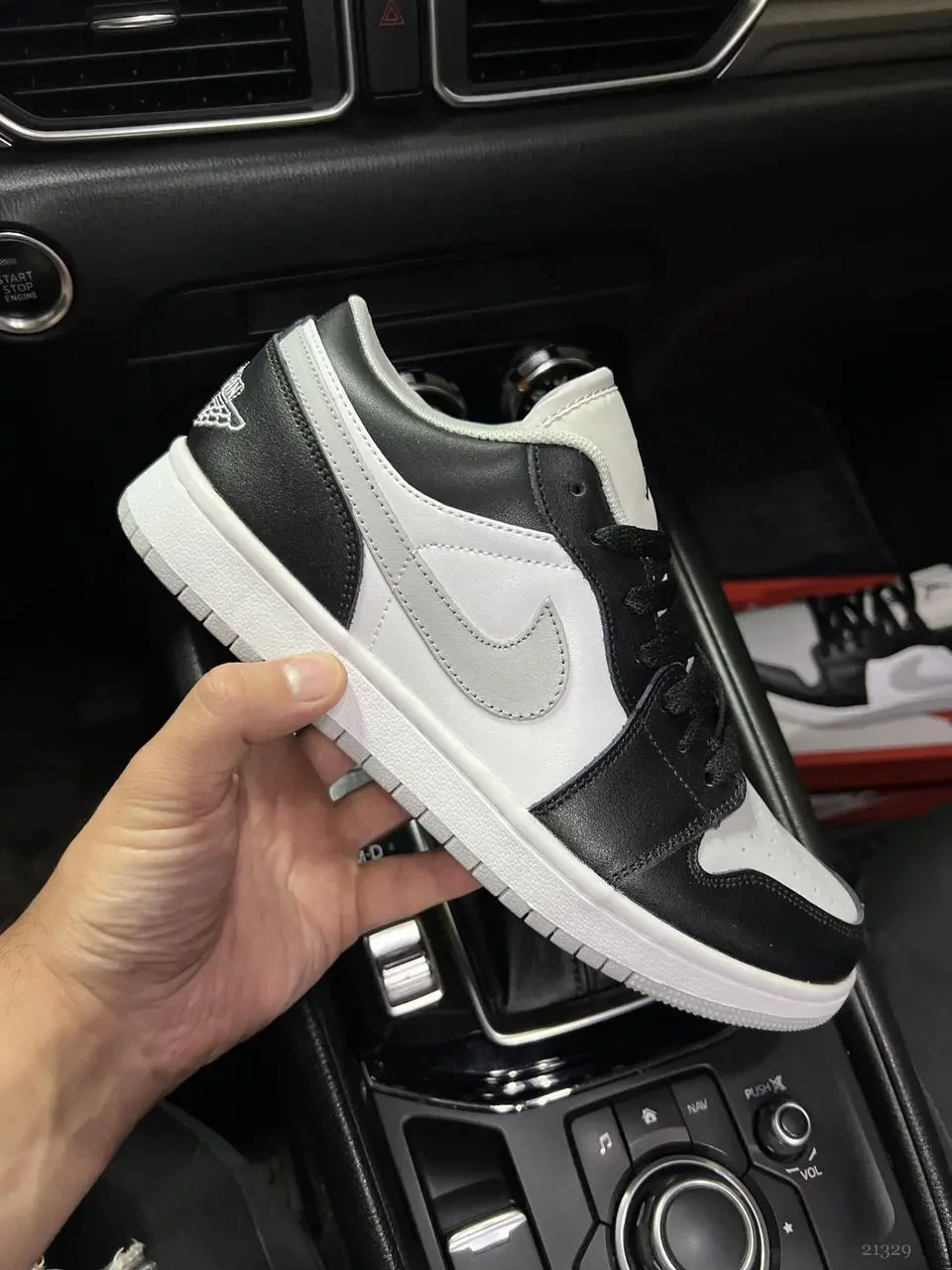 Кроссовки Nike Air Jordan 1 Low арт 21329 (найк, джордан, мужские) 44