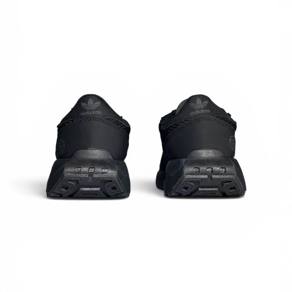 Кроссовки мужские Adidas Retropy E5 All Black Арт 215 (Адидас Ретропи Е5, унисекс) 8
