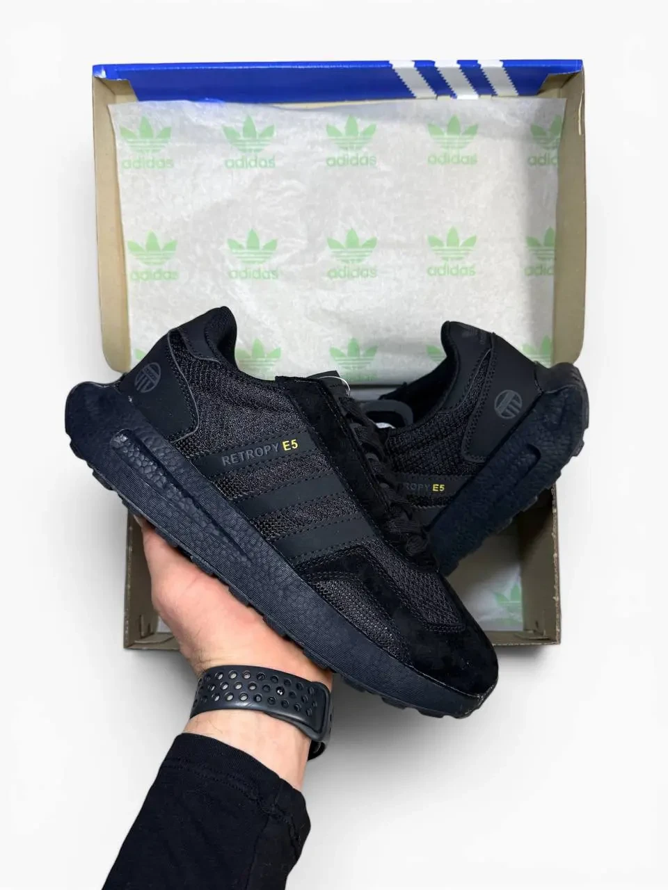 Кроссовки мужские Adidas Retropy E5 All Black Арт 215 (Адидас Ретропи Е5, унисекс) 4