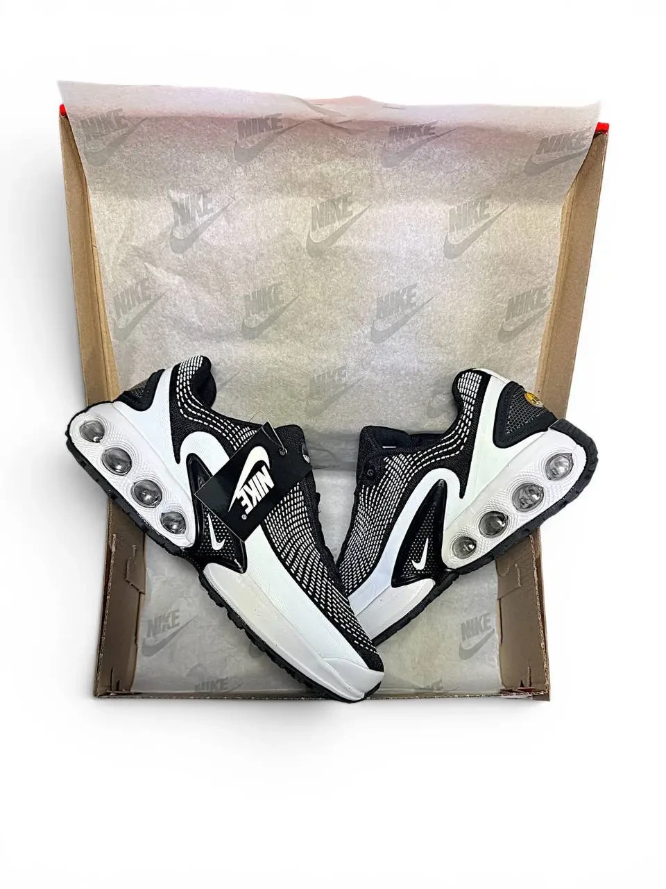 Кроссовки Мужские Nike Air Max DN White Black Арт 217 (Найк Аир Макс ДН, унисекс) 4
