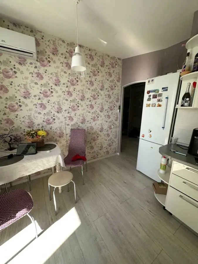 2-к квартира Броварський, Бровари, Київська 243 2