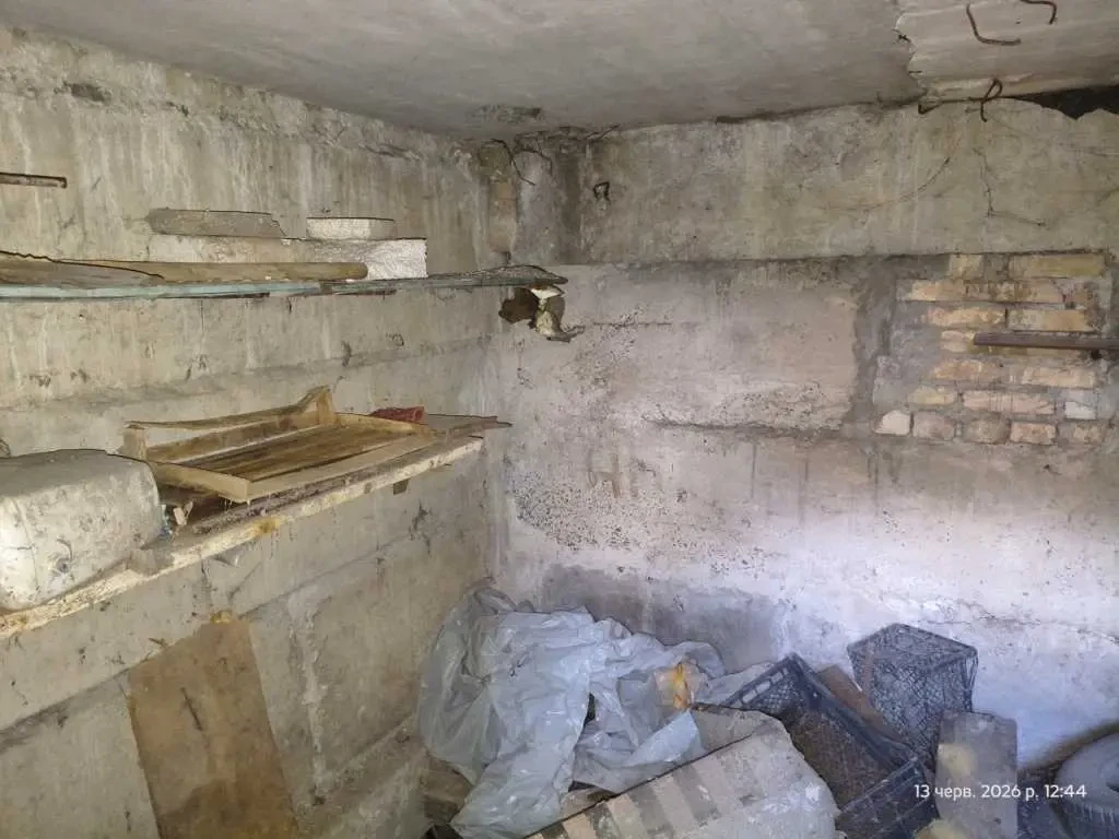 окремий гараж Київ, Деснянський, Миколи Закревського 93 22