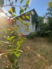 5-к будинок Бучанський, Нове Залісся, Молодіжна 15