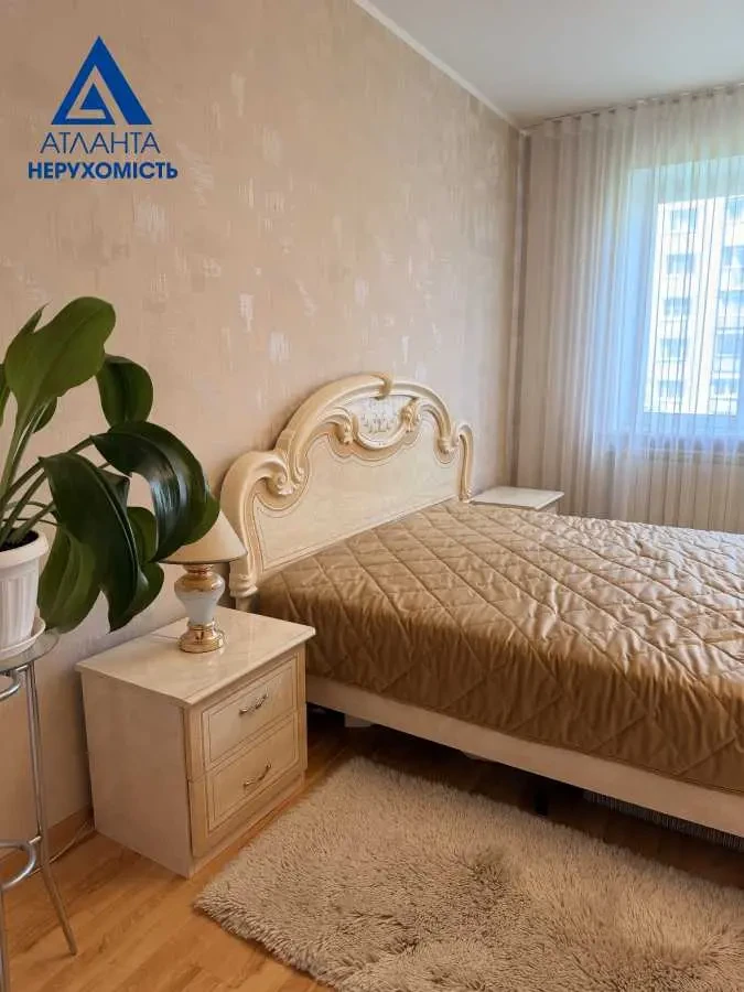 4-к квартира Луцьк, Шота Руставелі 10 2