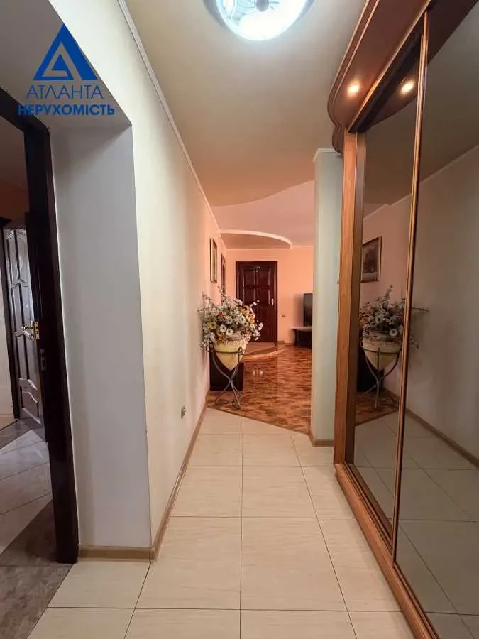 4-к квартира Луцьк, Шота Руставелі 10 19