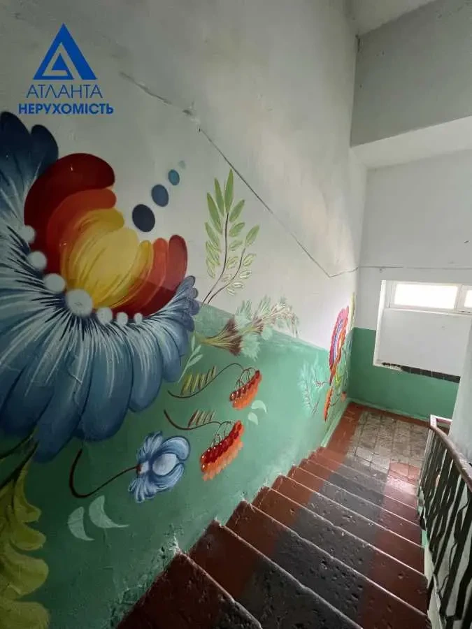 1-к квартира Луцьк, Відродження 22а 12