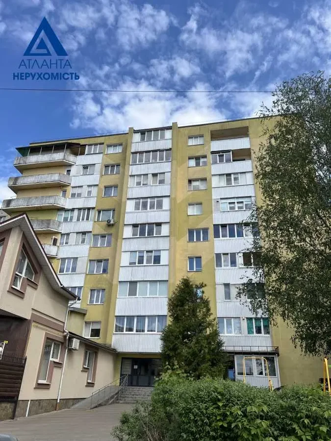 1-к квартира Луцьк, Відродження 22а 14