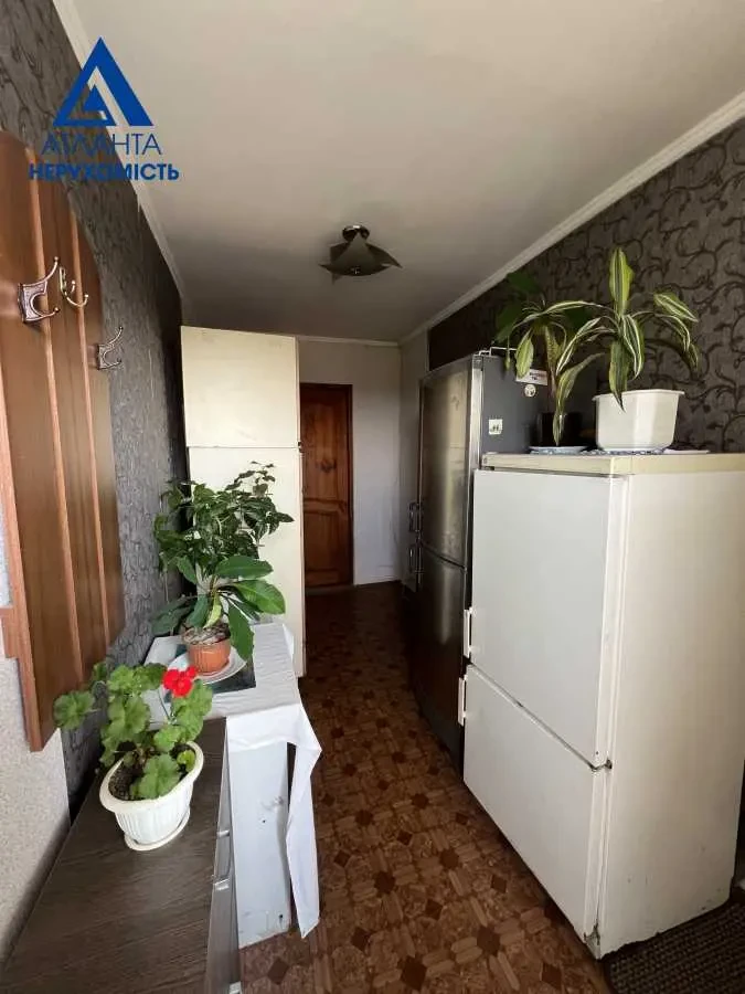 1-к квартира Луцьк, Відродження 22а 6