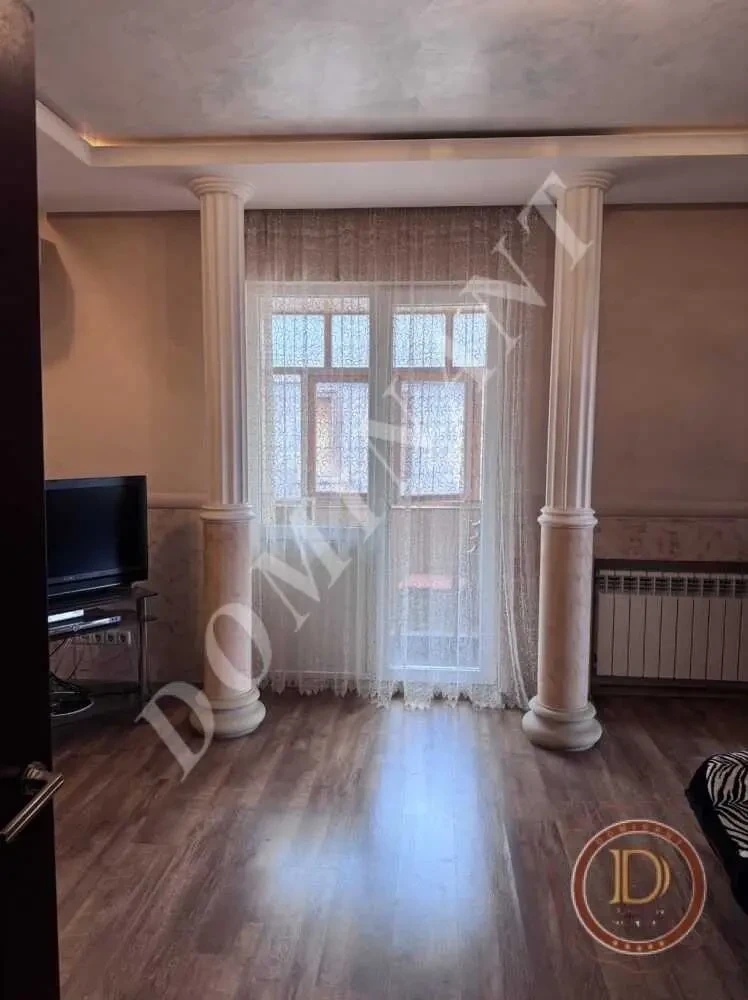 3-к квартира Запоріжжя, Заводський, Історична 5