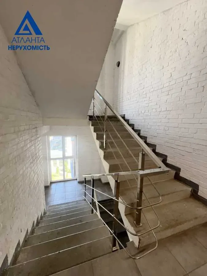 2-к квартира Луцьк, Привокзальна 10б 3