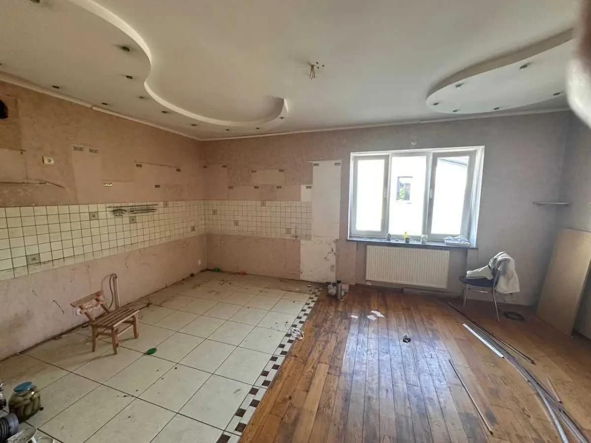 8-к квартира Рівне, Озерянка 12
