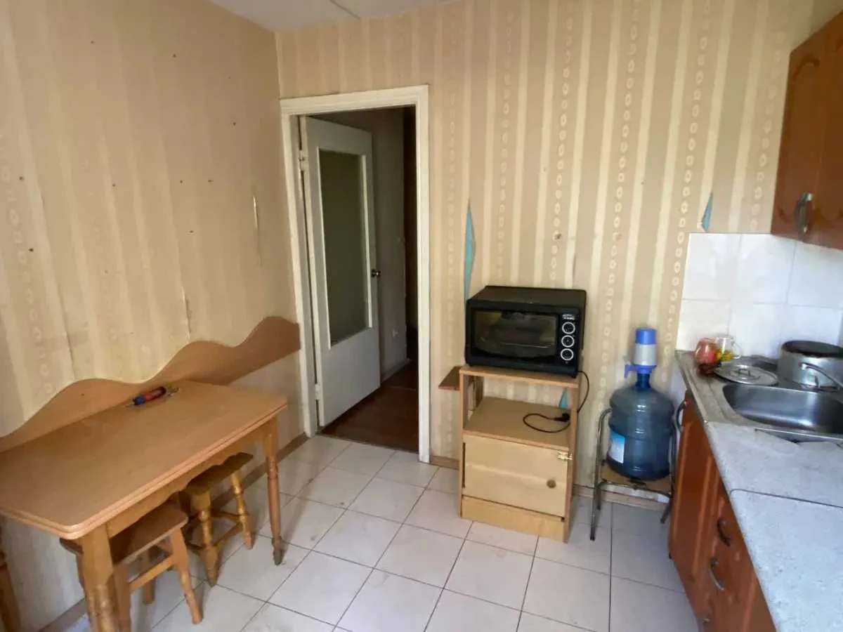 2-к квартира Київ, Дарницький, Колекторна 3 7