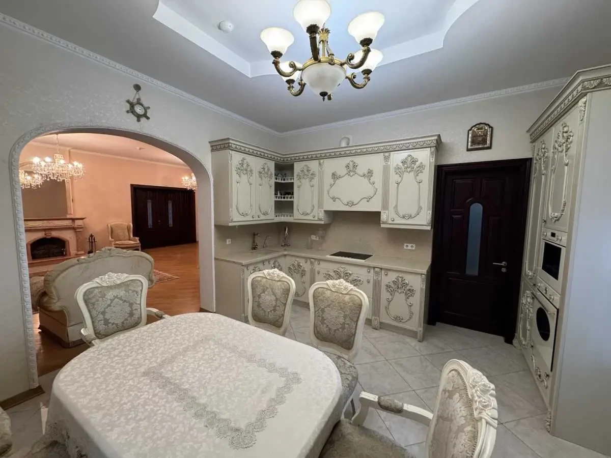 14-к будинок Київ, Голосіївський, Ужгородська 7