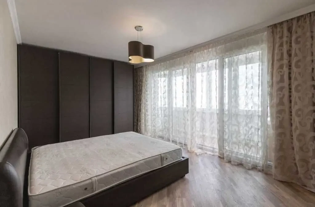 4-к квартира Київ, Дарницький, Єлизавети Чавдар 3 9