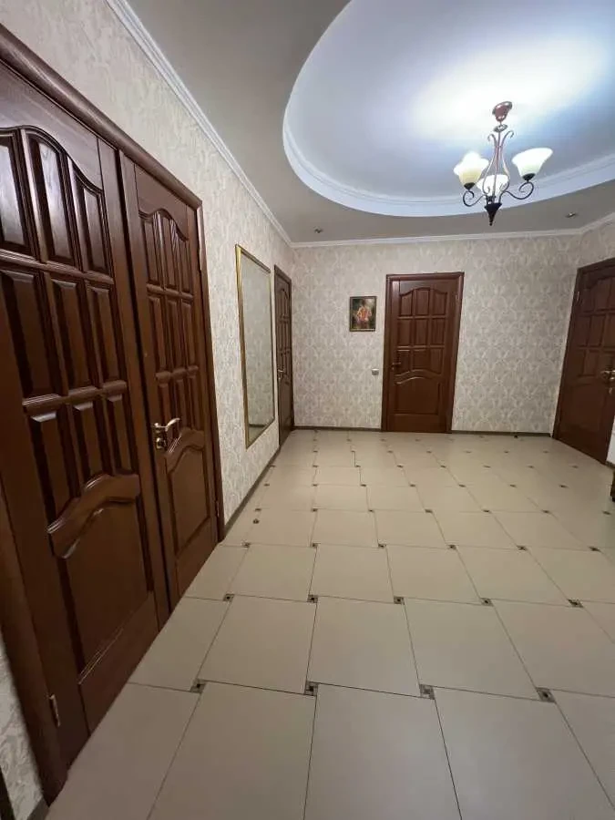 3-к квартира Київ, Голосіївський, Голосіївський 13А 10