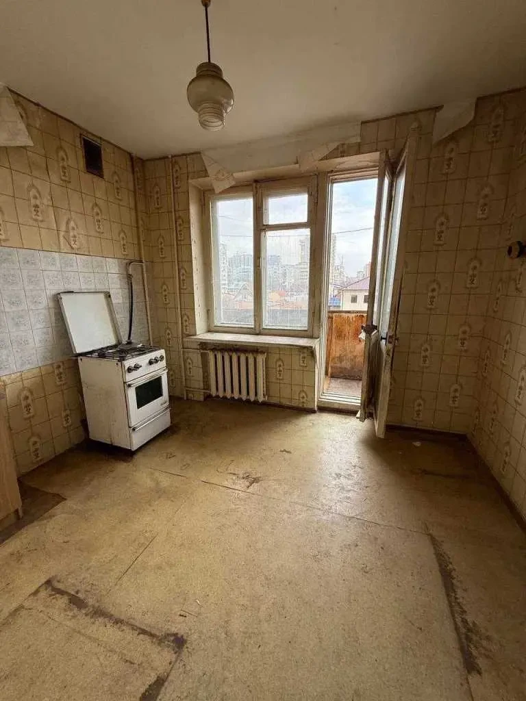 3-к квартира Одеса, Приморський, Тенистая 9