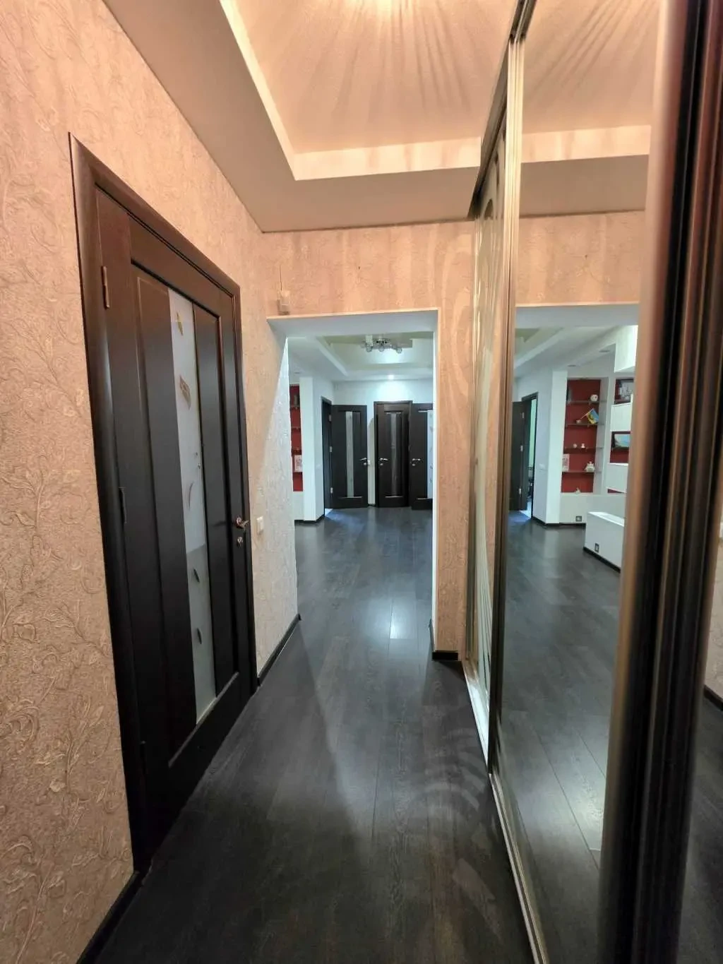3-к квартира Білоцерківський, Фурси, Грушевського 17