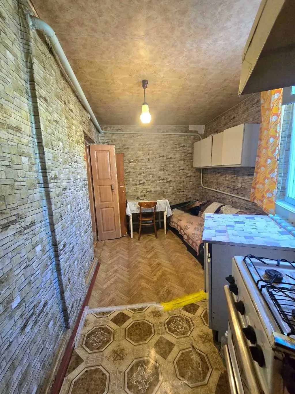 4-к будинок Білоцерківський, Біла Церква, Глиняна 9
