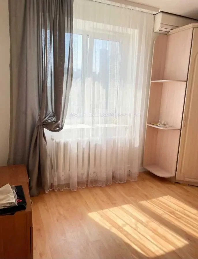 1-к квартира Броварський, Бровари, грушевського 7 5