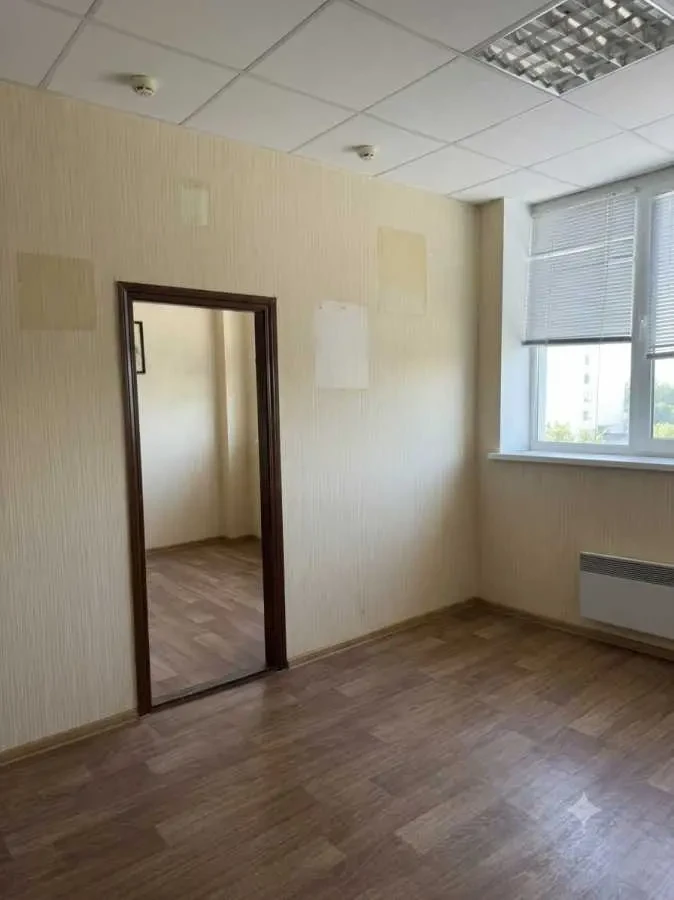 склади Київ, Святошинський, Мрії 5