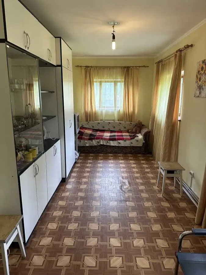 6-к дача Київ, Дарницький, 15-а Ентузіастів 12