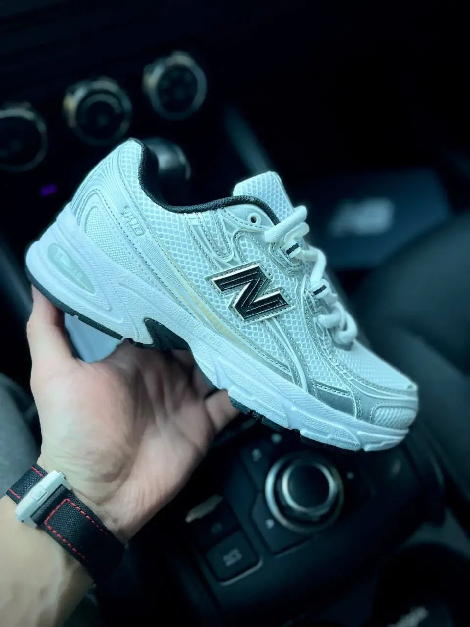 New Balance 740 White And Black Арт 21705 (Нью Беленс 704, унісекс) 2