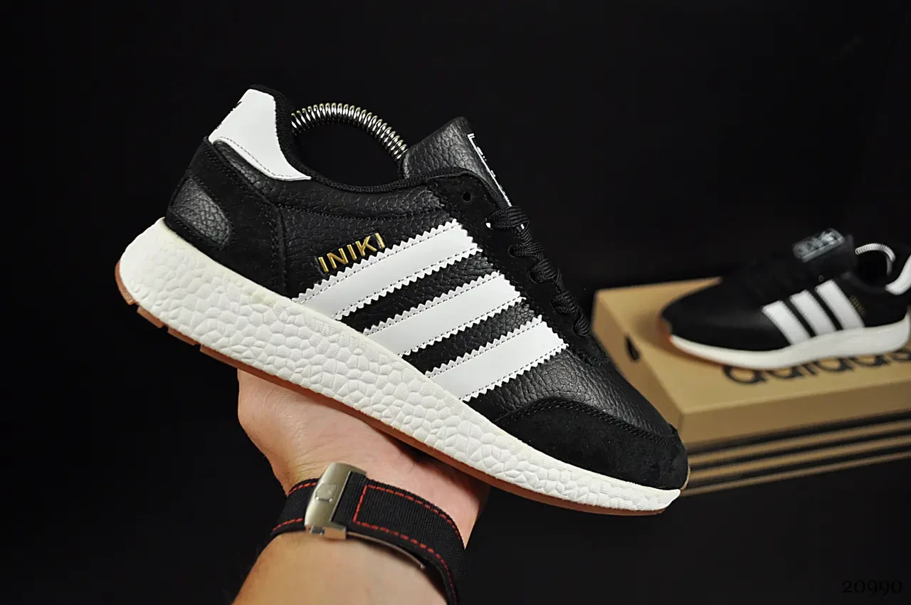 Кросівки Adidas Iniki арт 20990 (адидас, иники) 38