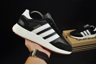 Кросівки Adidas Iniki арт 20990 (адидас, иники) 38