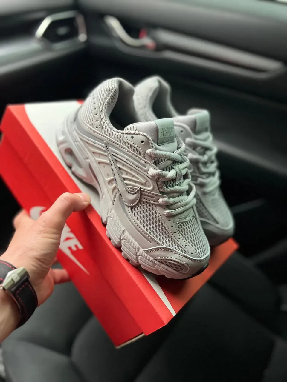 Кроссовки Nike Air Max Moto 2k Gray Арт 21716 (Найк Аир Макс Мото 2к, унисекс) 2
