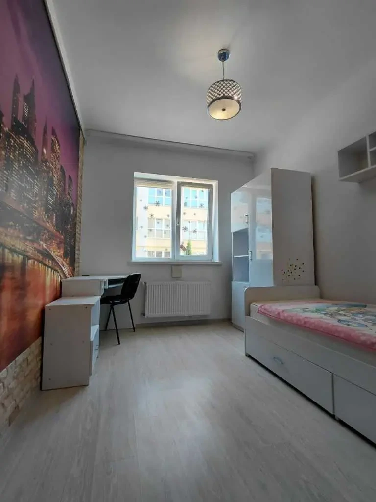 2-к квартира Луцьк, Струмівка, Івана Багряного 23 12