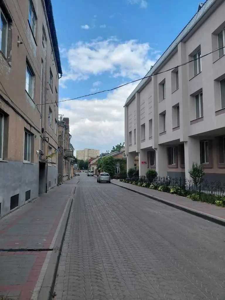 2-к квартира Луцьк, Кривий Вал 10 16