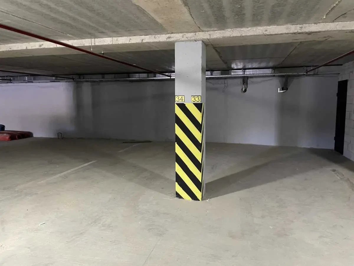 3-к квартира Львів, Галицький, Чупринки 4