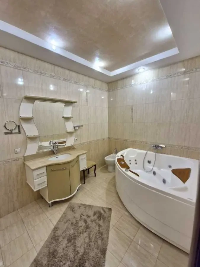 3-к квартира Київ, Голосіївський, Жилянська 59 12