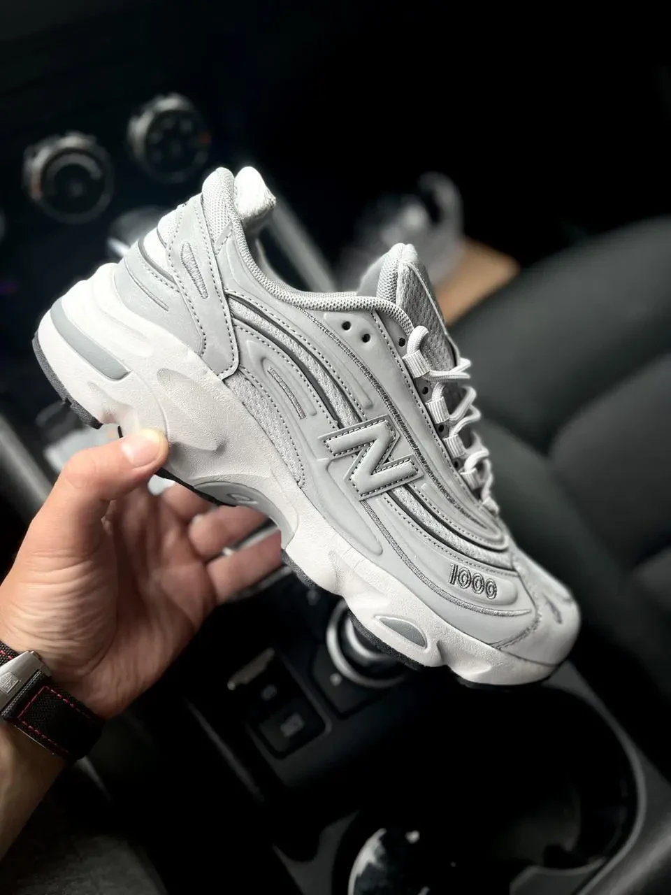 Кроссовки New Balance 1000 арт 21649 (человечи,26-биленс, рефлективные)