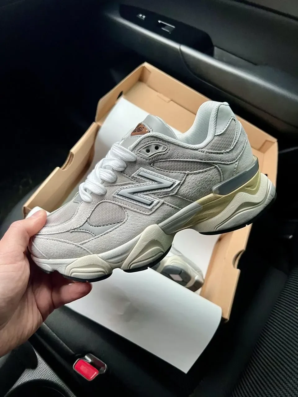 Кроссовки New Balance 9060 арт 21552 (женские,26 беленс) 2