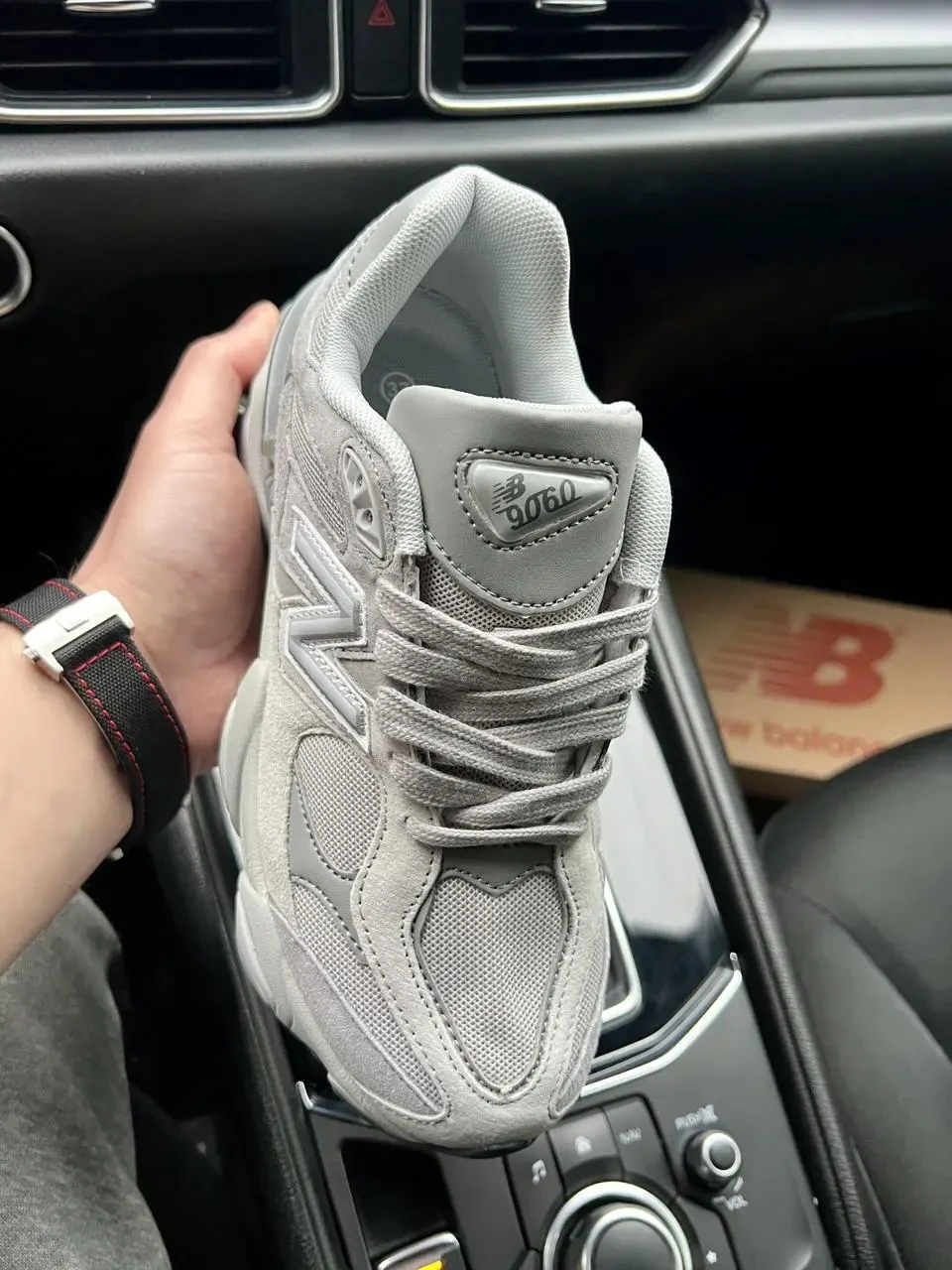 Кроссовки New Balance 9060 арт 21551 (женские,26 беленс) 3