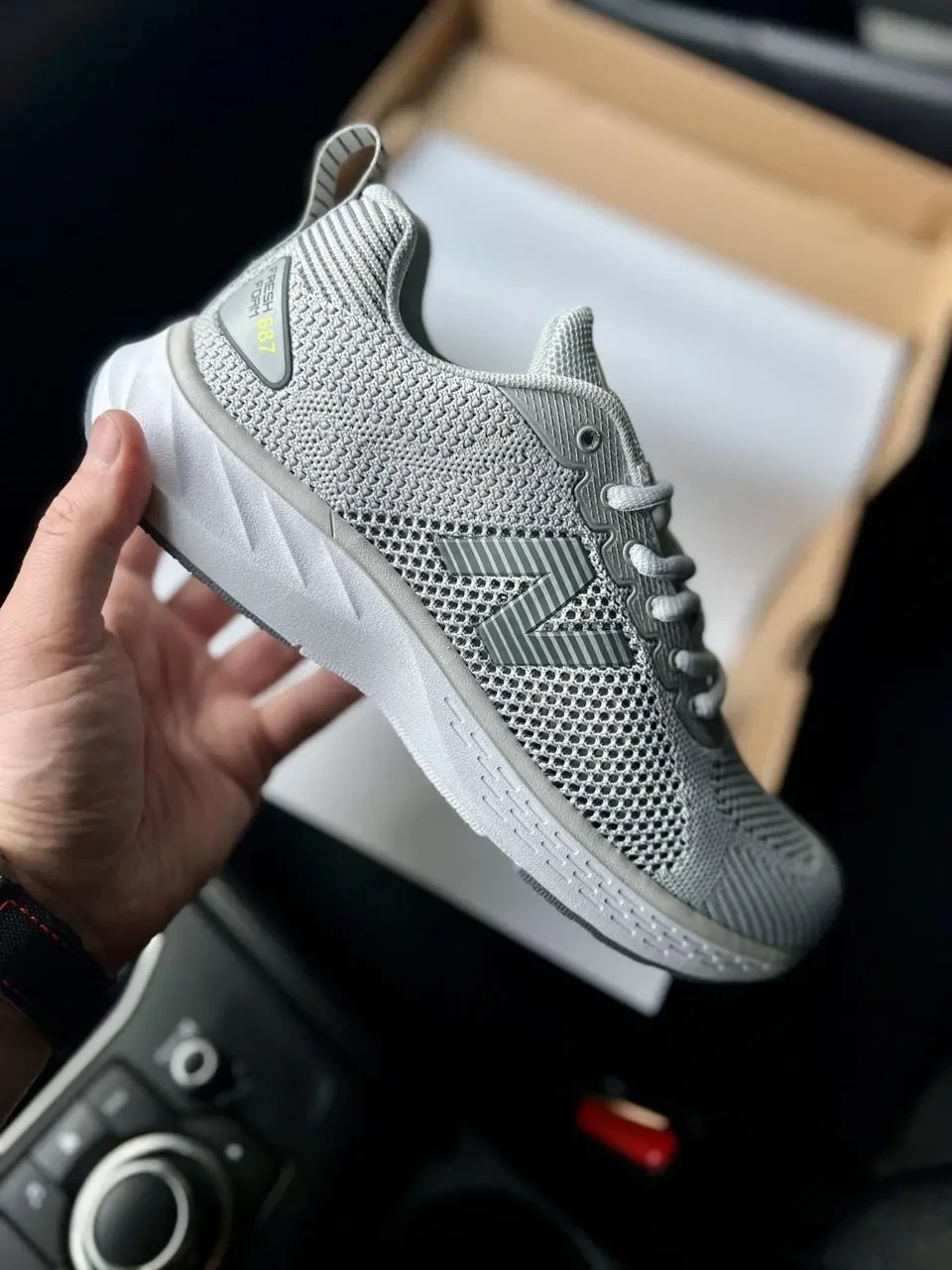 Кроссовки New Balance 687 арт 21507 (человечи,26 беленс, сетка) 2