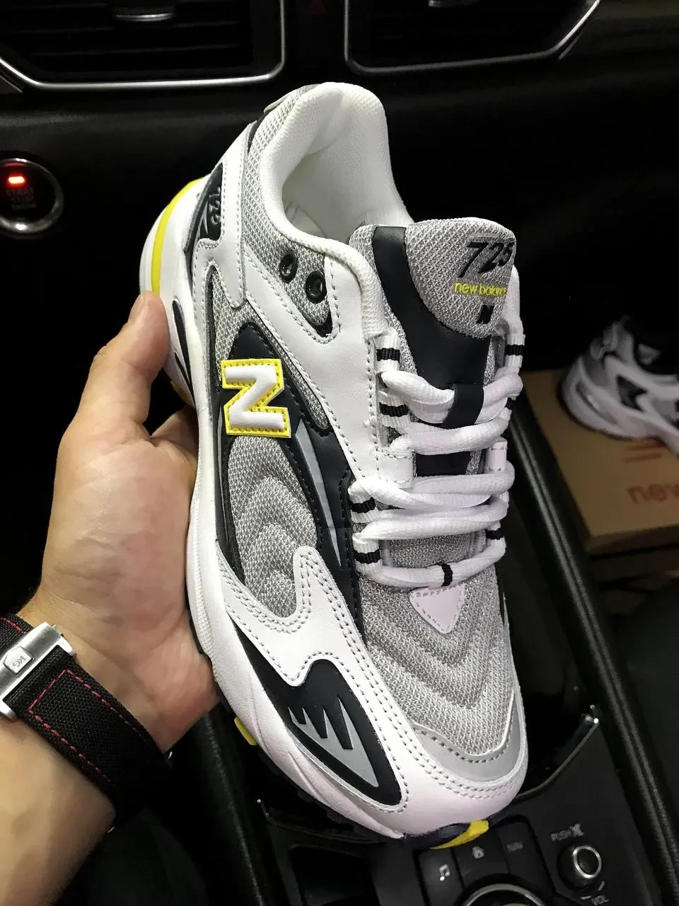 Кроссовки New Balance 725 арт 21362 (человечи,26 беленс) 2