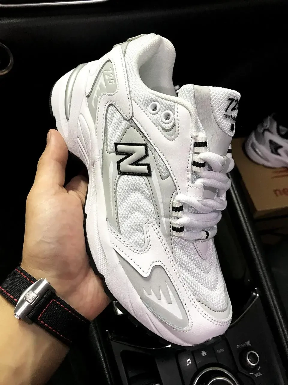 Кроссовки New Balance 725 арт 21357 (женские,26 беленс) 2