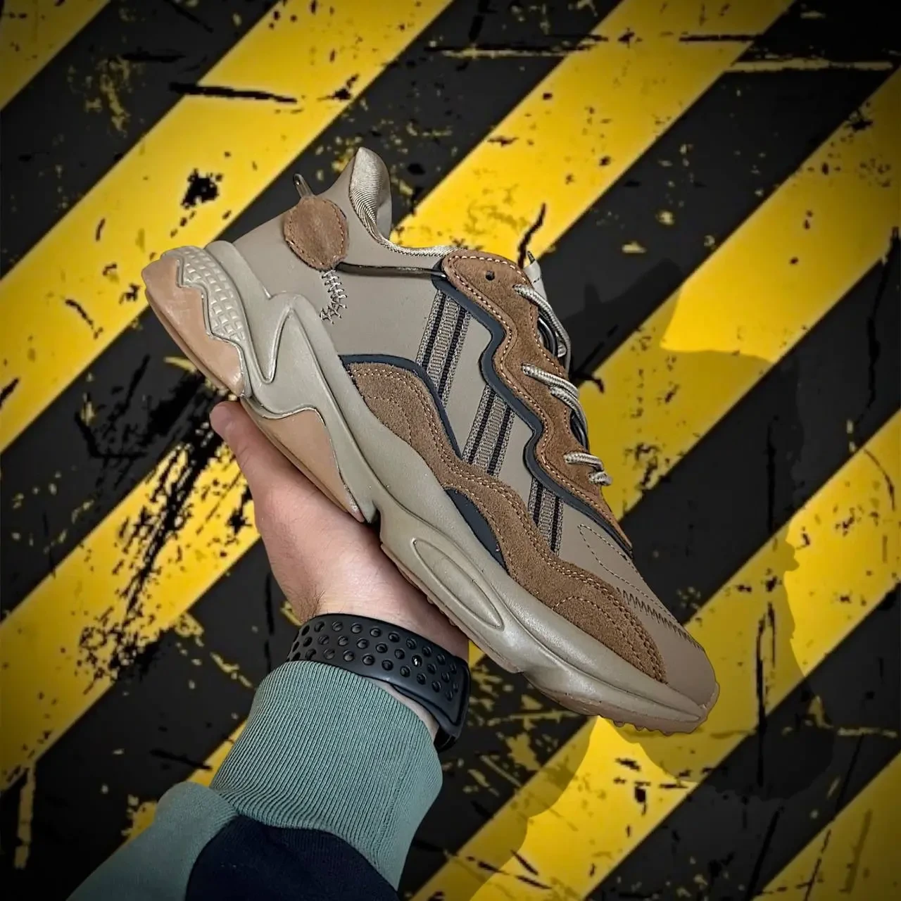 Кросівки Чоловічі Adidas Ozweego Khaki Brown Арт 183 (Адідас Озвіго) 4